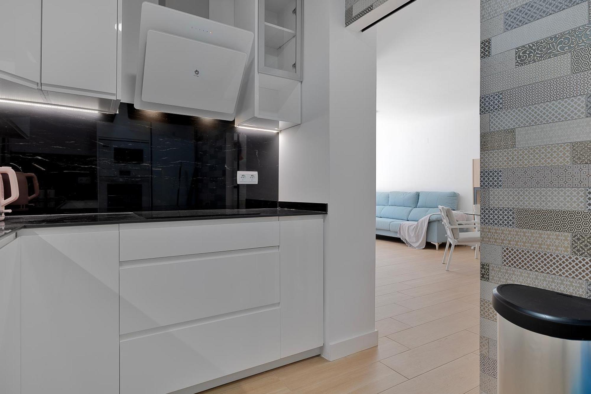 Apartment Lorcrisur Near Puerto Banus *
