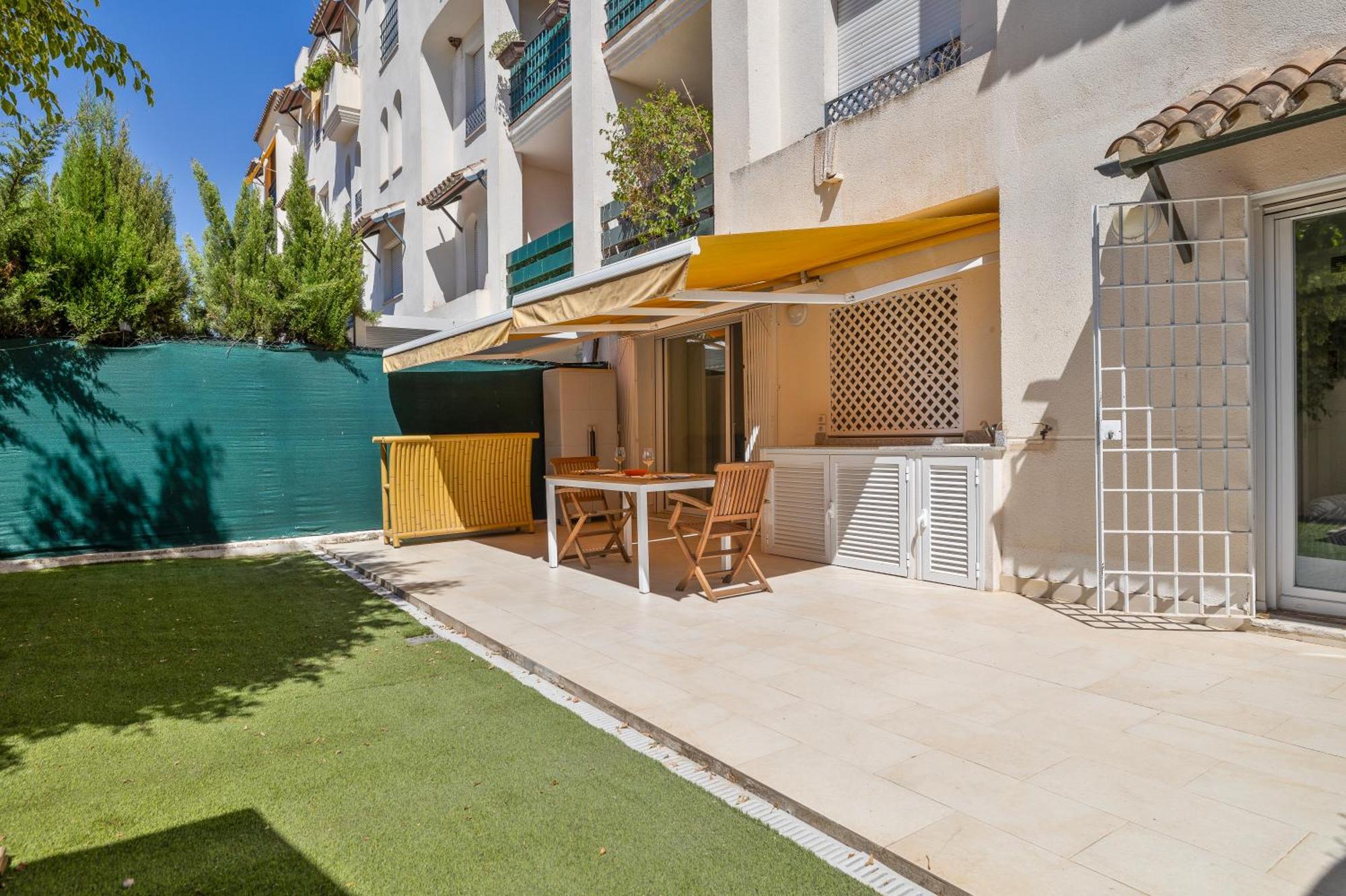 Apartment Lorcrisur Near Puerto Banus *